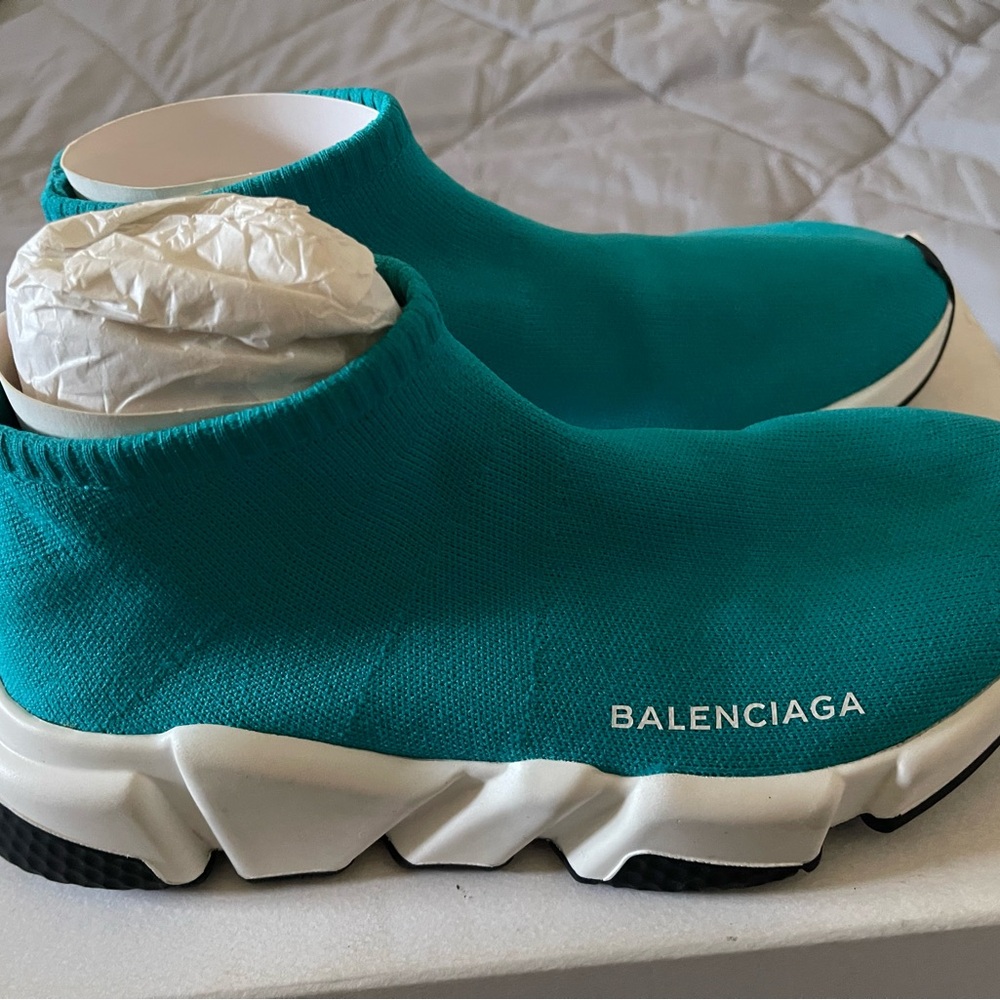 BALENCIAGA SHOES SIZE 8 WOMEN